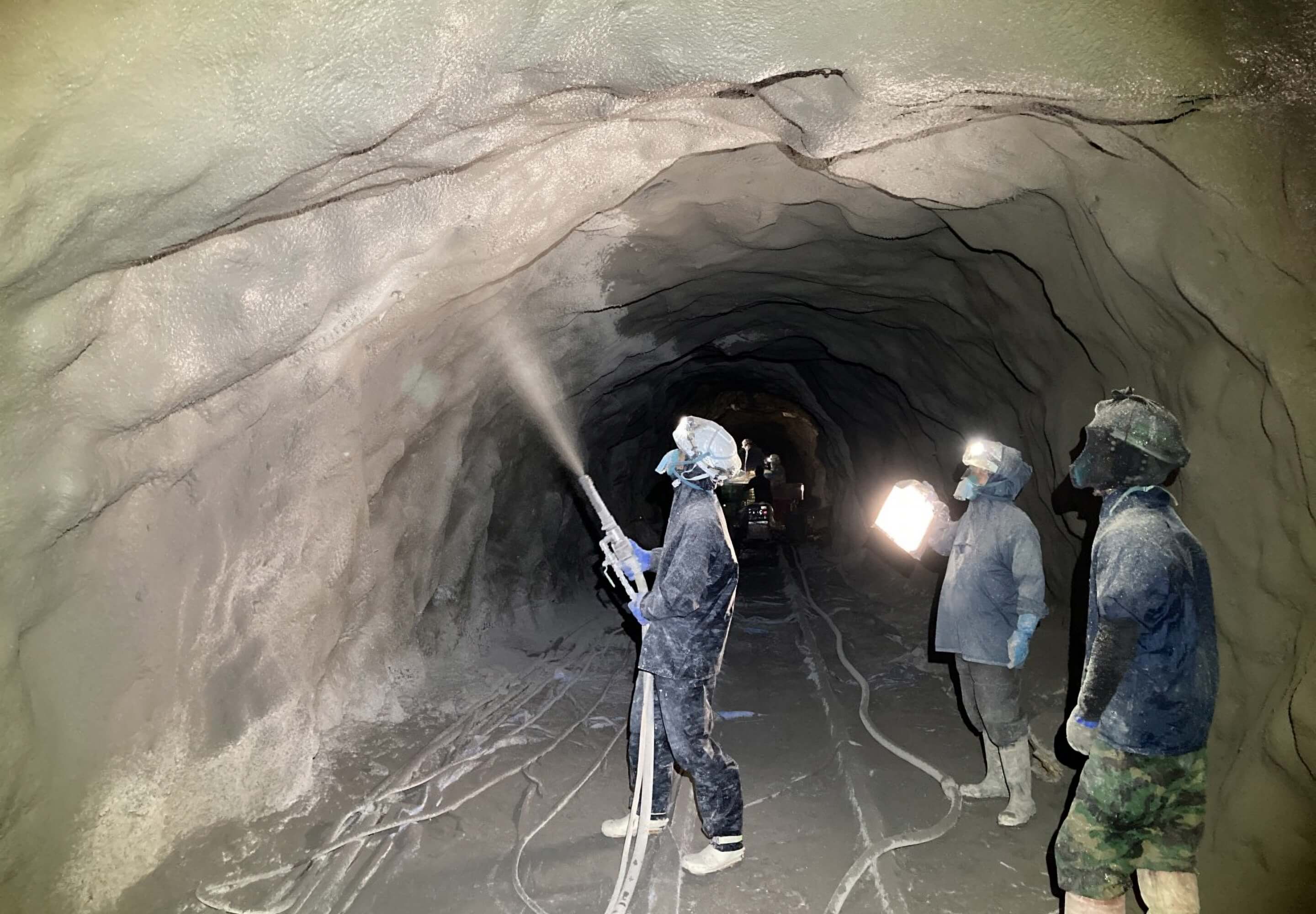 インフラを100年活かすメンテナンスを。