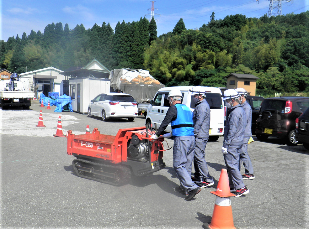 自社倉庫での実技講習会