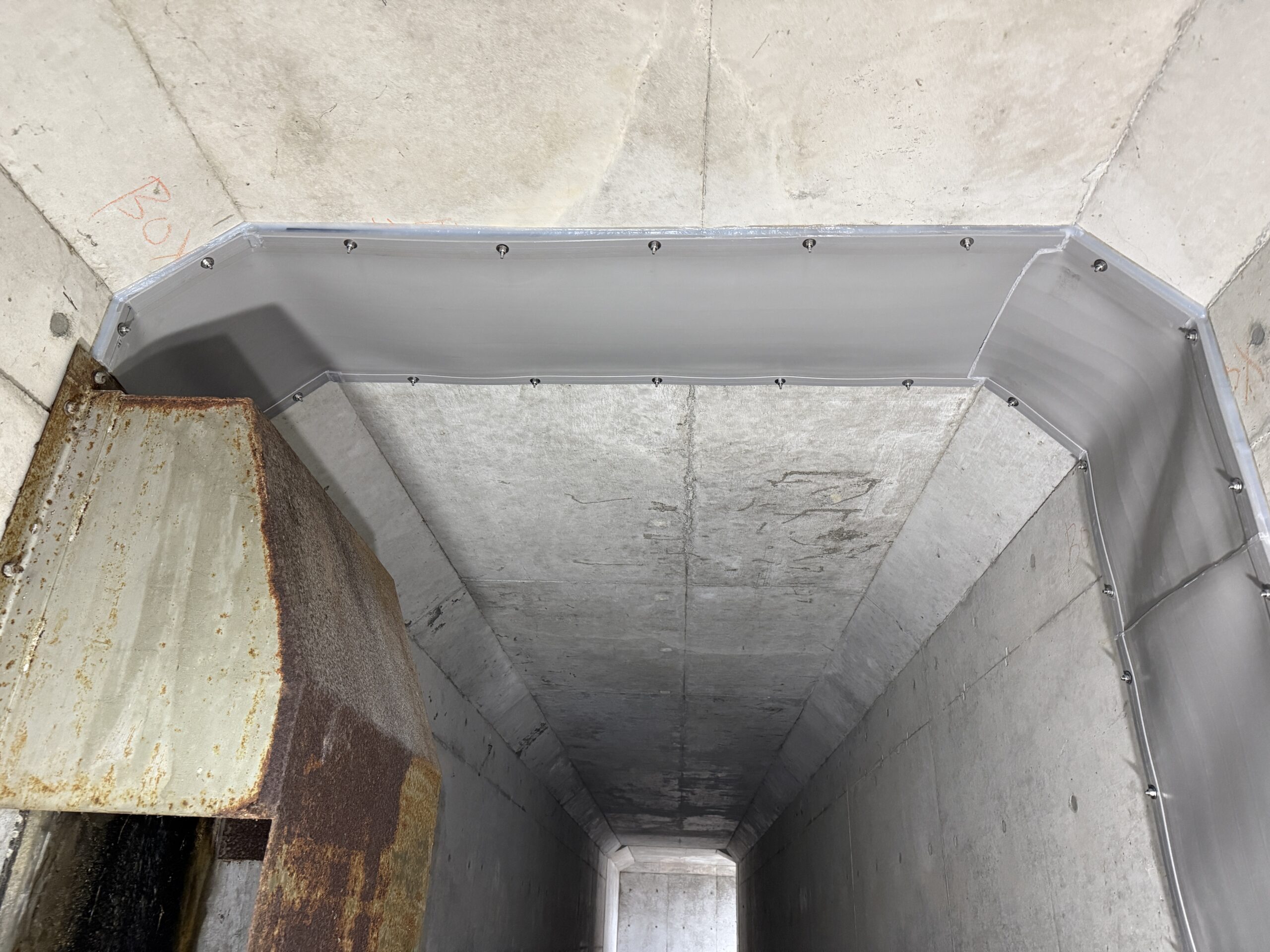 R5・6能越管内道路維持工事（160号氷見）ドレン工設置